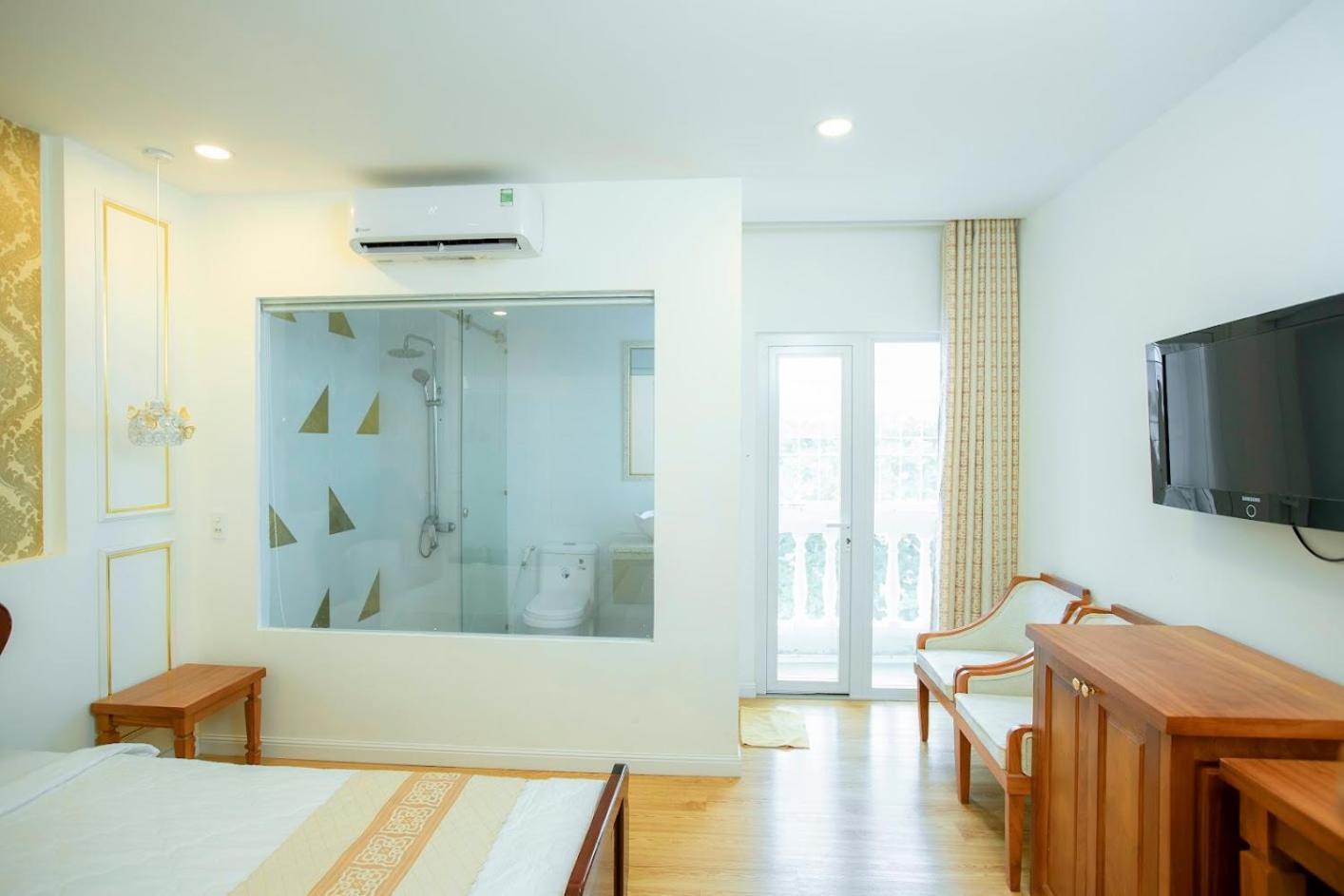 Khach San Quoc Te Hotel Ca Mau Bagian luar foto