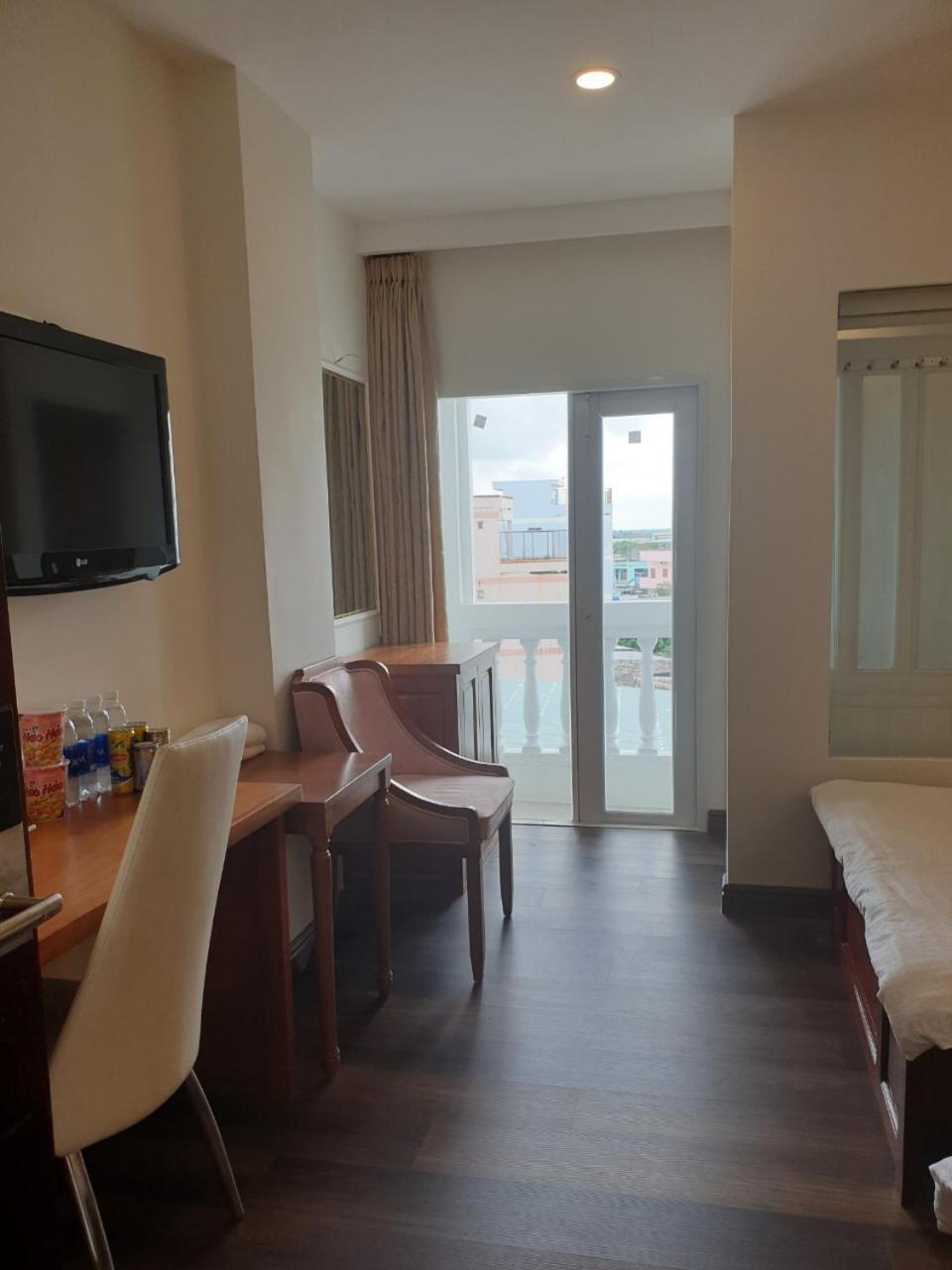 Khach San Quoc Te Hotel Ca Mau Bagian luar foto