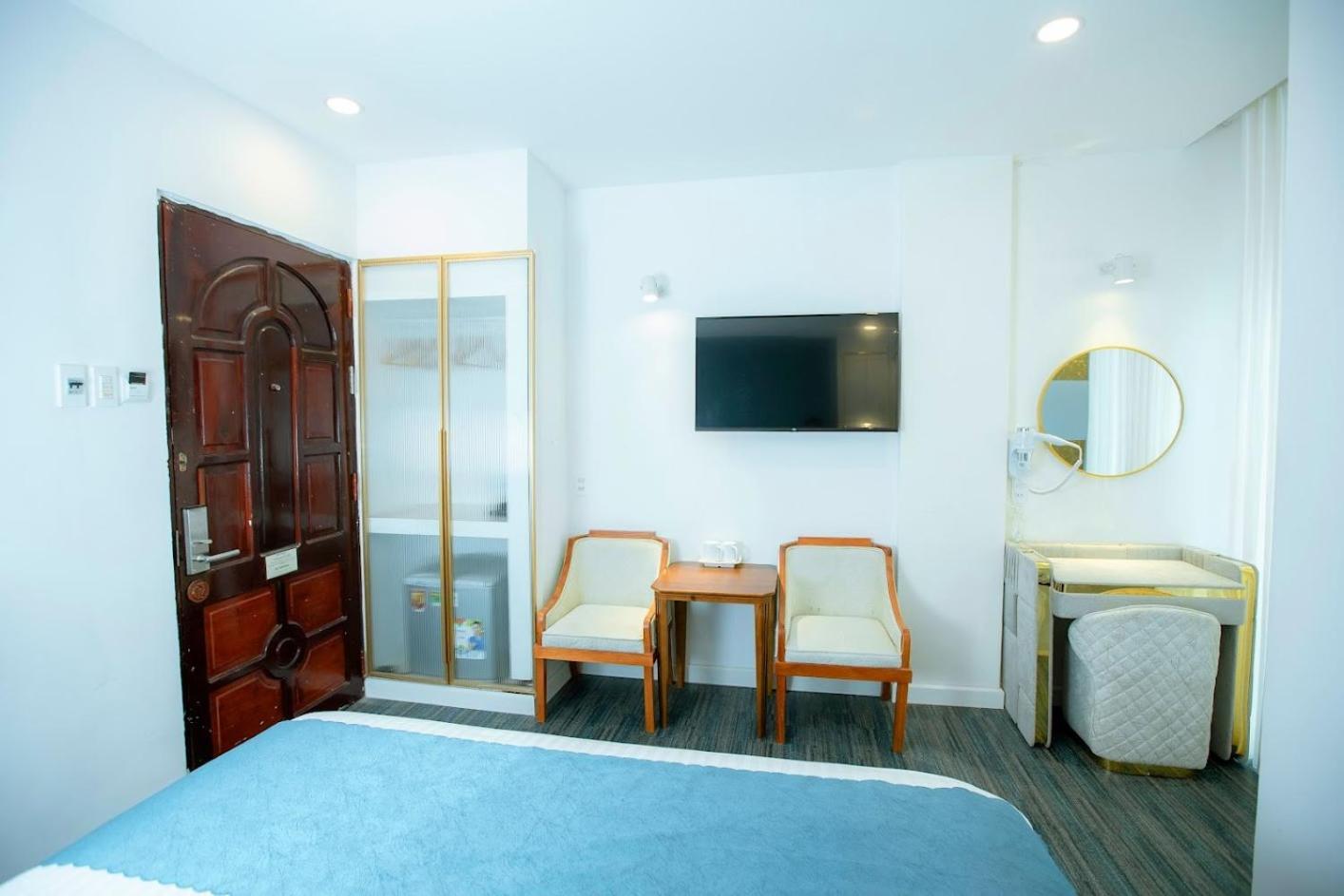Khach San Quoc Te Hotel Ca Mau Bagian luar foto