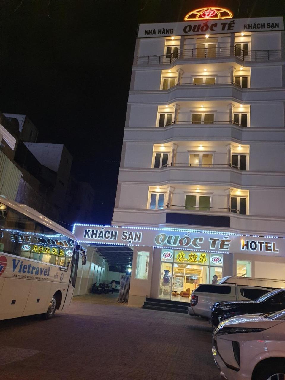 Khach San Quoc Te Hotel Ca Mau Bagian luar foto
