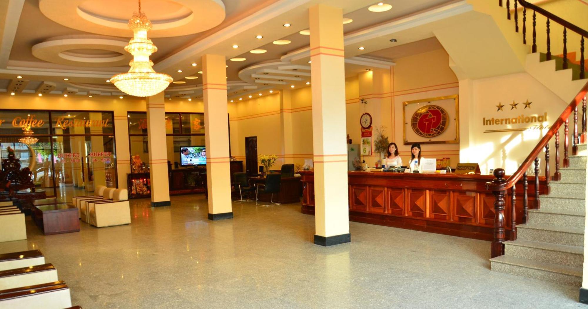 Khach San Quoc Te Hotel Ca Mau Bagian luar foto